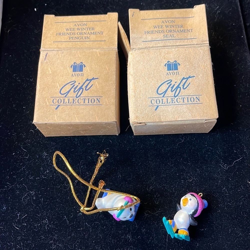 Avon Vtg Set o/2 Wee Winter Friends Ornaments 1 Seal & 1 Penguins In orig boxes